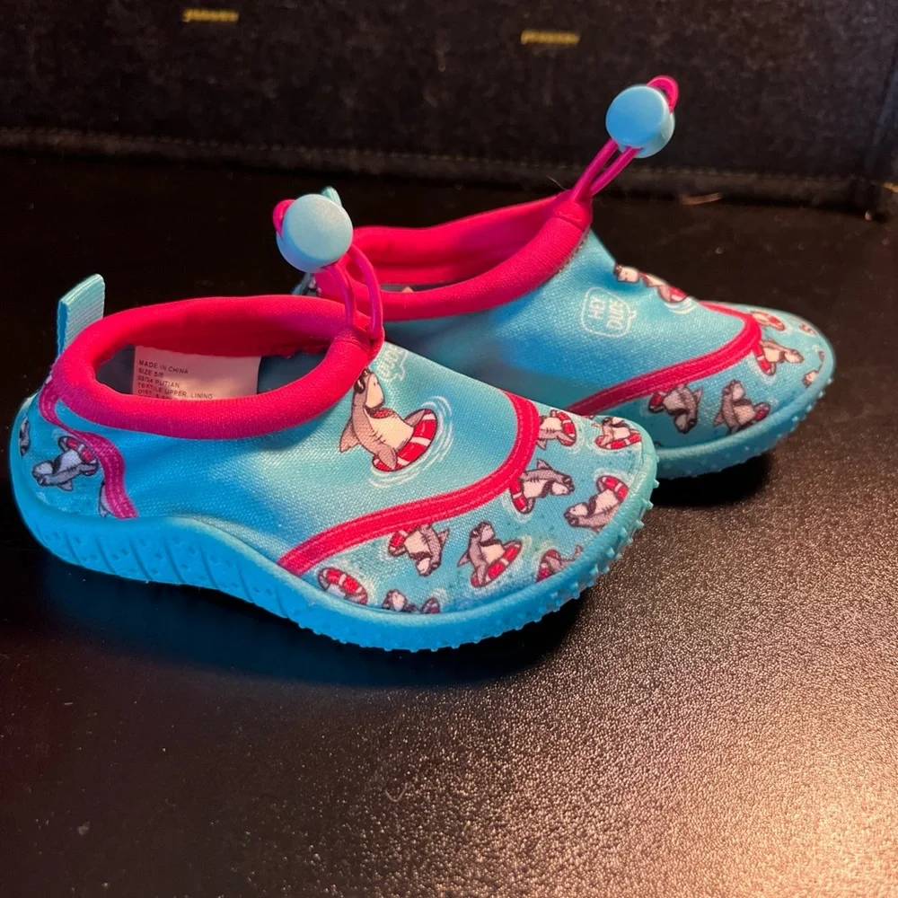 Girls Lily & Dan BOUTIQUE Beach Water Shoes Blue Pink Sz 5/6 Shark‎ Pool Splash